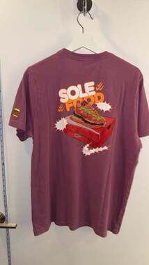 Nike Sole Food Burger Graphic T-Shirt Maroon Size L